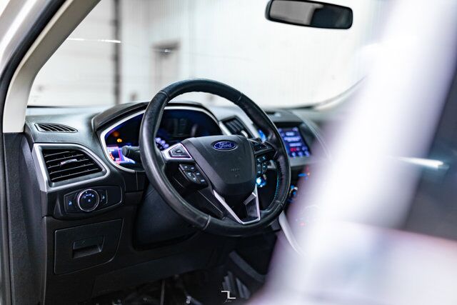 2017 Ford Edge AWD SEL Leather Roof Nav BCam Red Deer AB