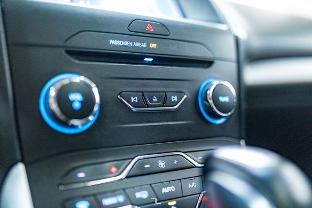 2017 Ford Edge AWD SEL Leather Roof Nav BCam Red Deer AB