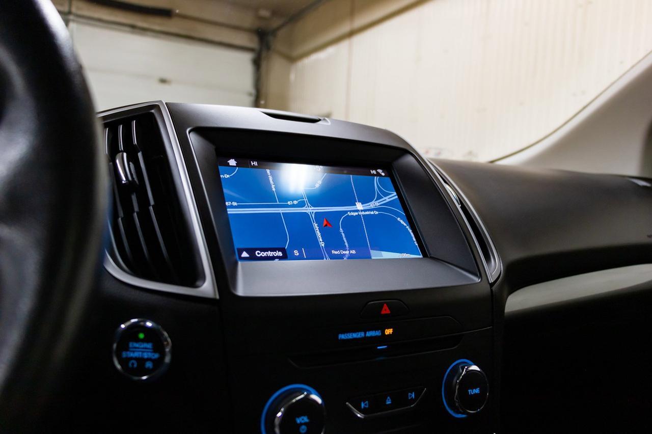 2017 Ford Edge AWD SEL Leather Roof Nav Red Deer AB