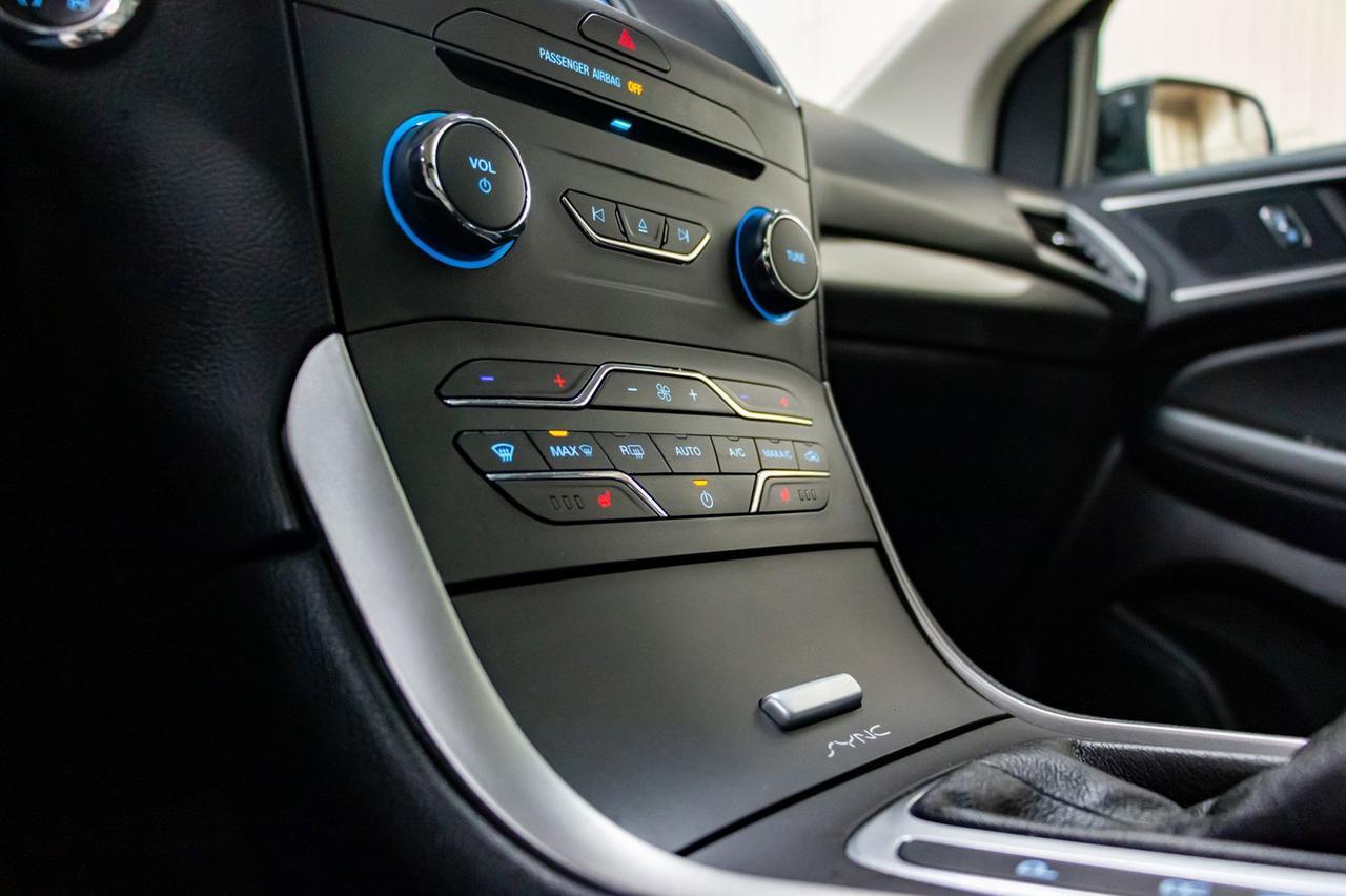 2017 Ford Edge AWD SEL Leather Roof Nav Red Deer AB