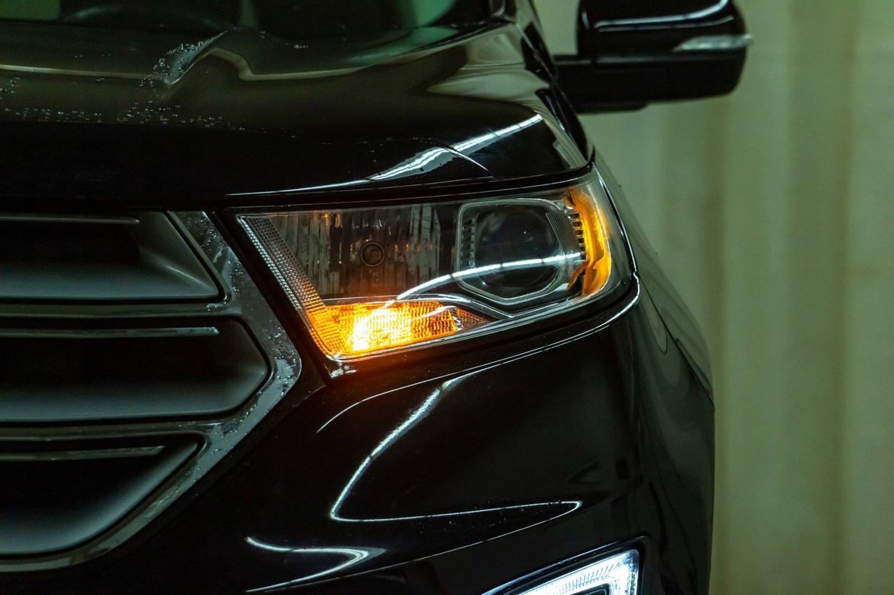 2017 Ford Edge AWD SEL Leather Roof Nav Red Deer AB