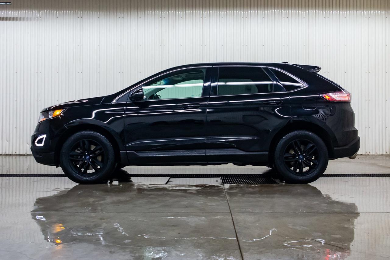 2017 Ford Edge AWD SEL Leather Roof Nav Red Deer AB