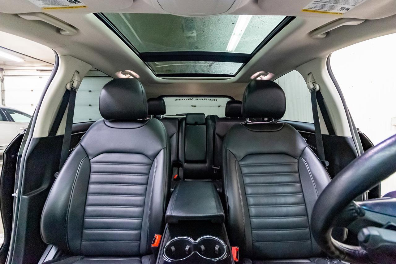 2017 Ford Edge AWD SEL Leather Roof Nav Red Deer AB