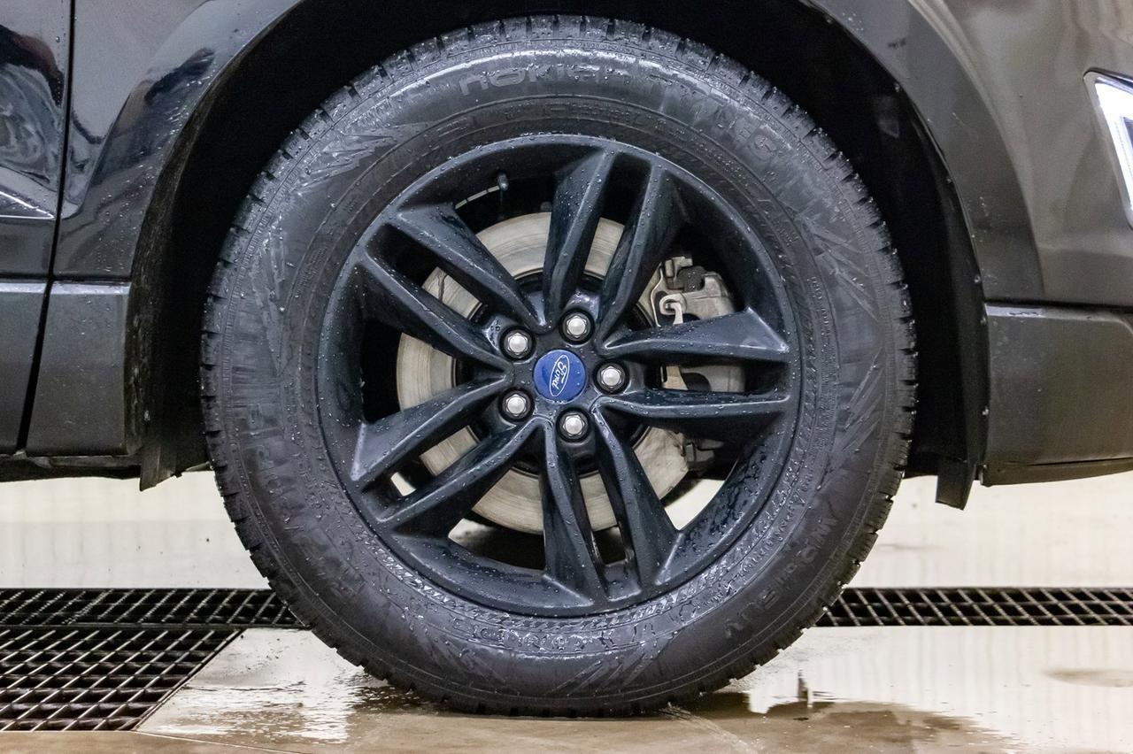 2017 Ford Edge AWD SEL Leather Roof Nav Red Deer AB