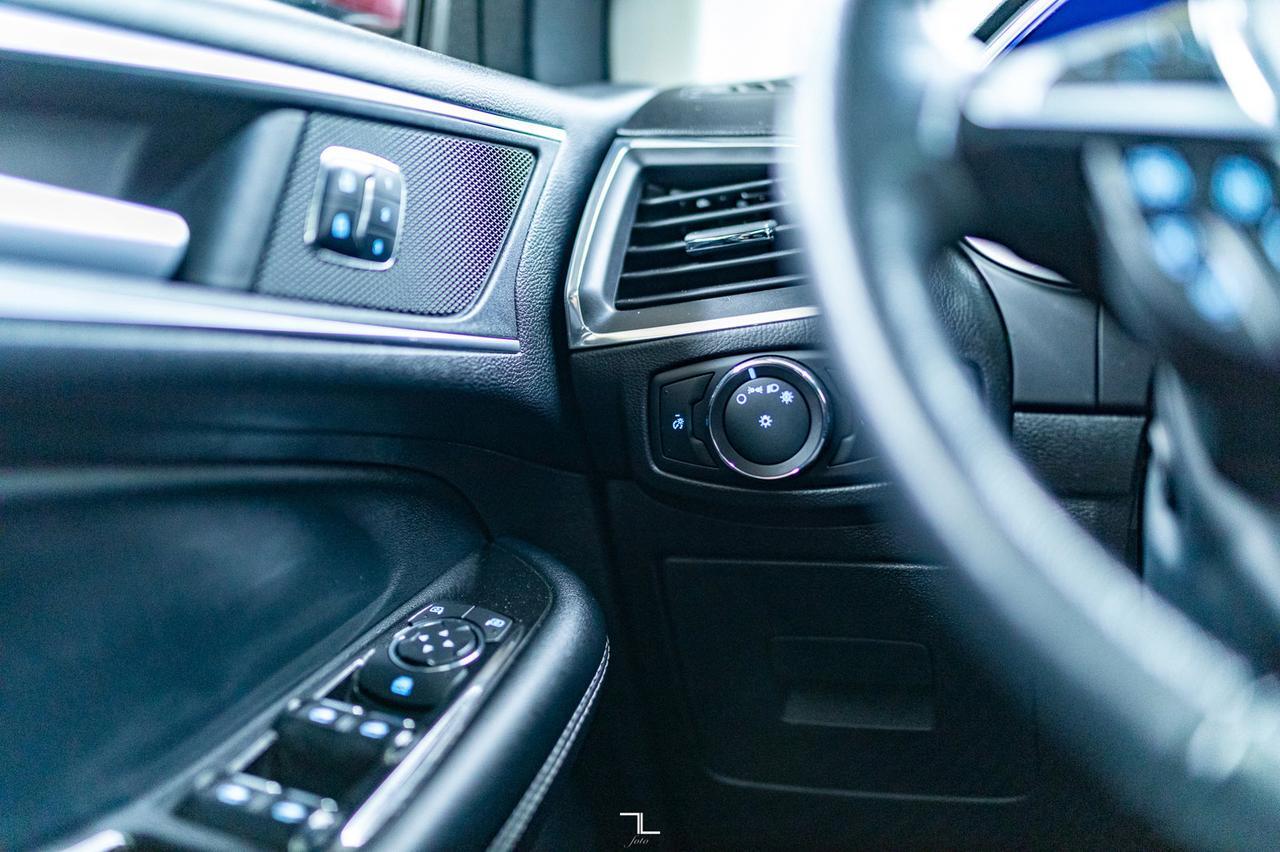 2017 Ford Edge AWD Sport Leather Roof Nav BCam Red Deer AB