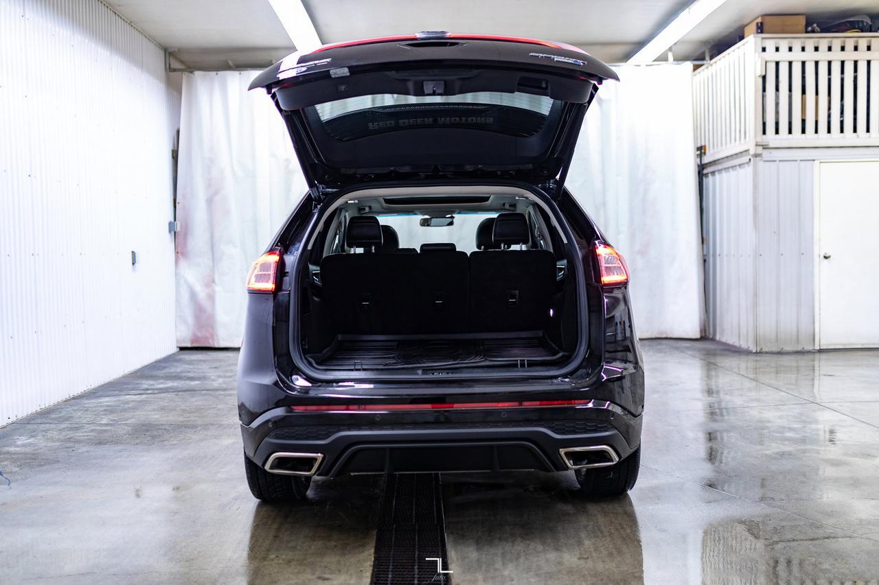 2017 Ford Edge AWD Sport Leather Roof Nav BCam Red Deer AB