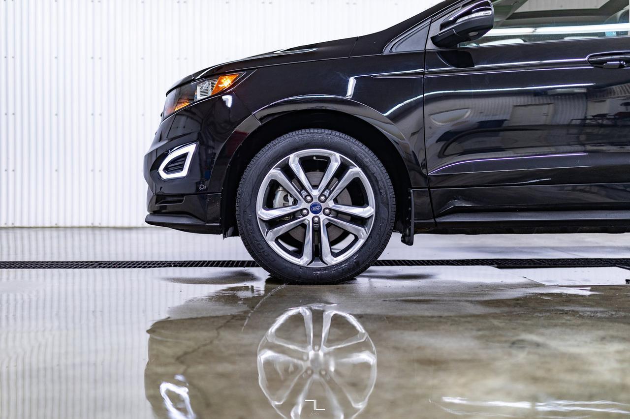 2017 Ford Edge AWD Sport Leather Roof Nav BCam Red Deer AB