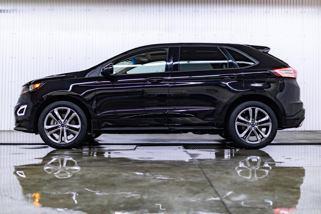 2017 Ford Edge AWD Sport Leather Roof Nav BCam Red Deer AB