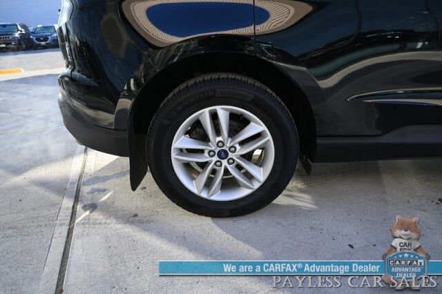 2017 Ford Edge SEL / AWD / Power Cloth Seats / Bluetooth / Back Up Camera / Cruise Control / Keyless Entry & Start / Alloy Wheels / 27 MPG / Tow Pkg / 1-Owner Anchorage AK