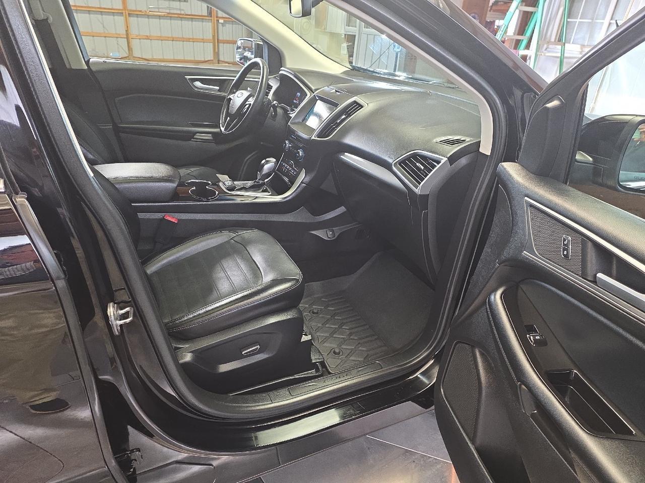2017 Ford Edge SEL Sand Lake NY