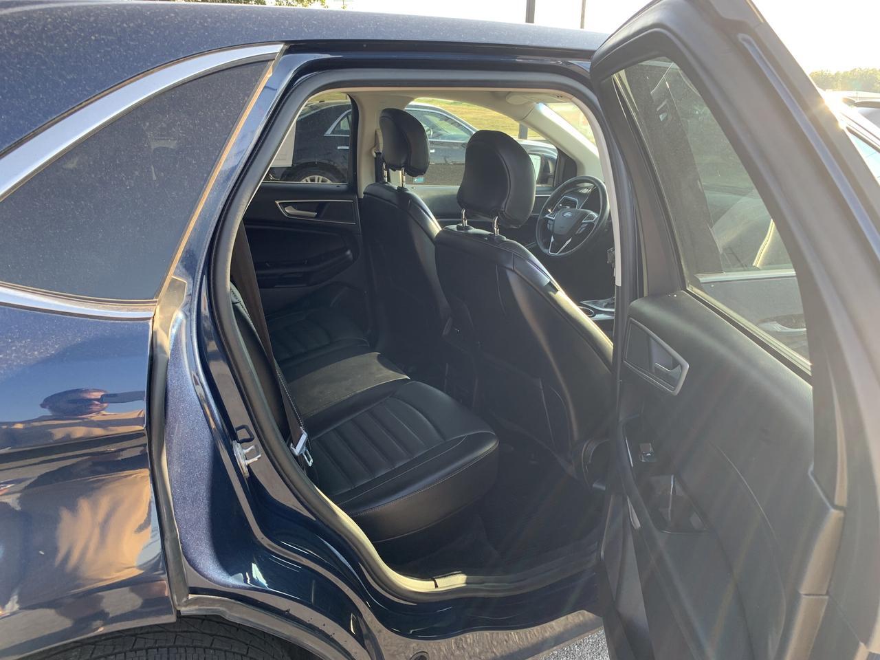 2017 Ford Edge SEL Sport Utility 4D Aurora MO