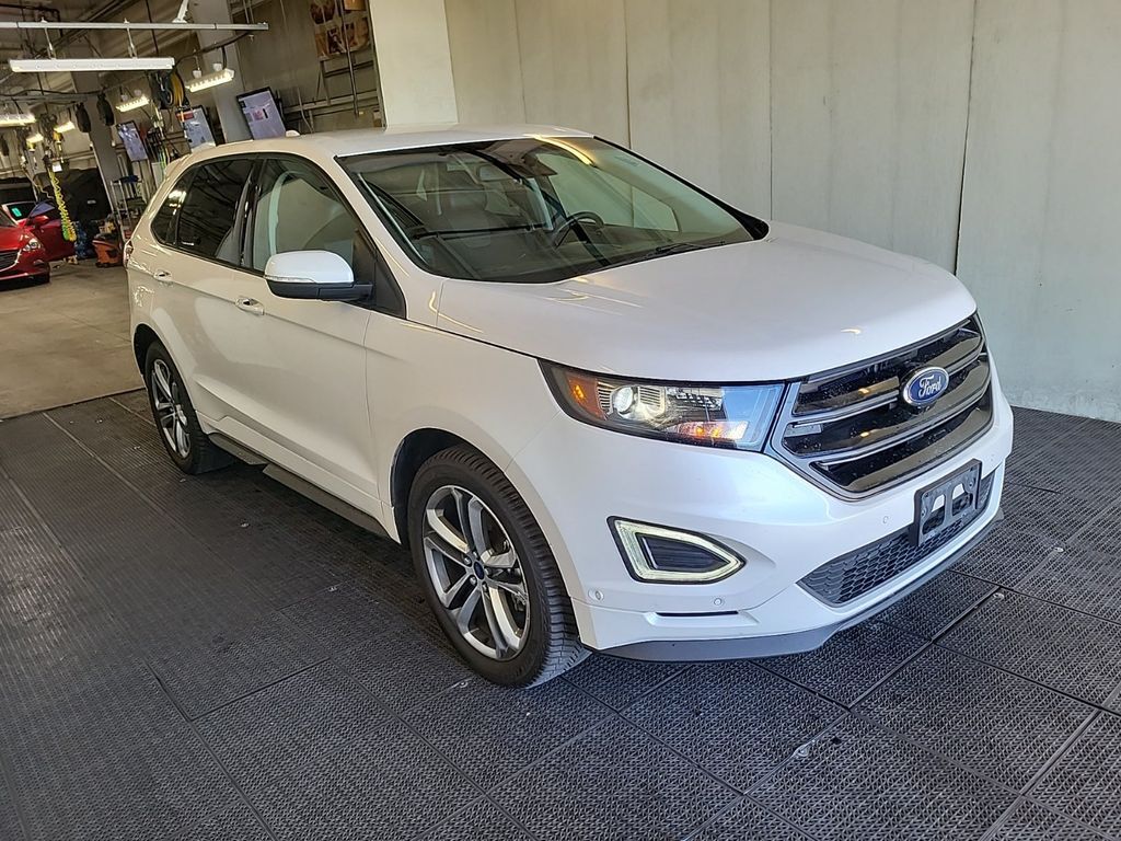 2017 Ford Edge Sport