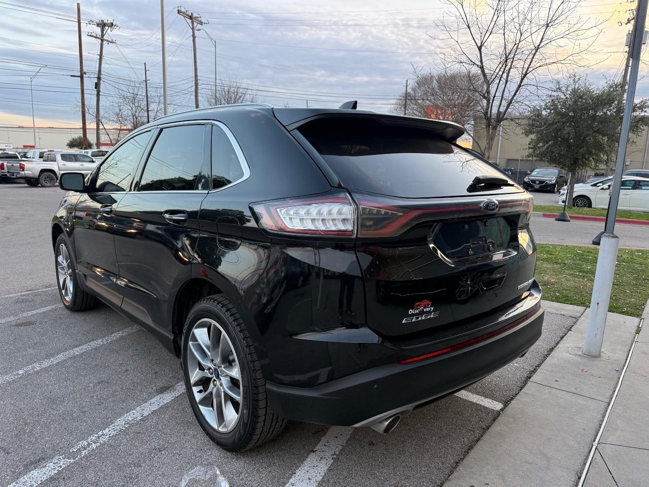 2017 Ford Edge Titanium