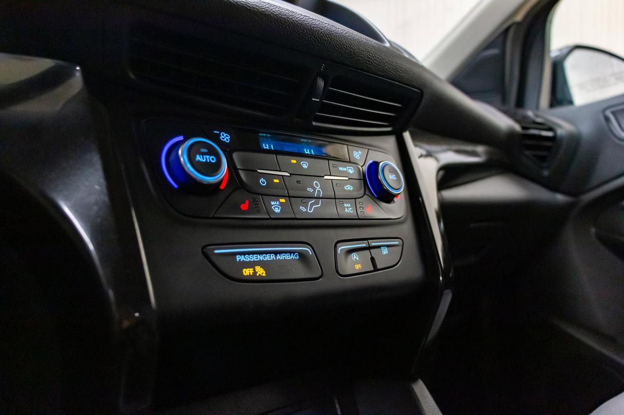 2017 Ford Escape AWD SE Appearance Pkg. Nav BCam Red Deer AB