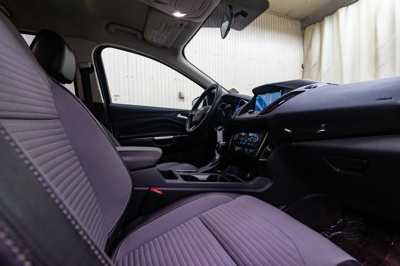 2017 Ford Escape AWD SE Appearance Pkg. Nav BCam Red Deer AB