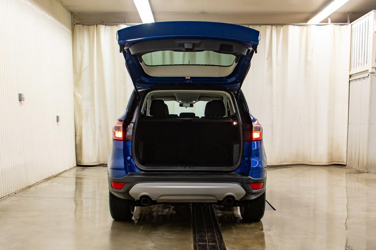 2017 Ford Escape AWD SE BCam Red Deer AB