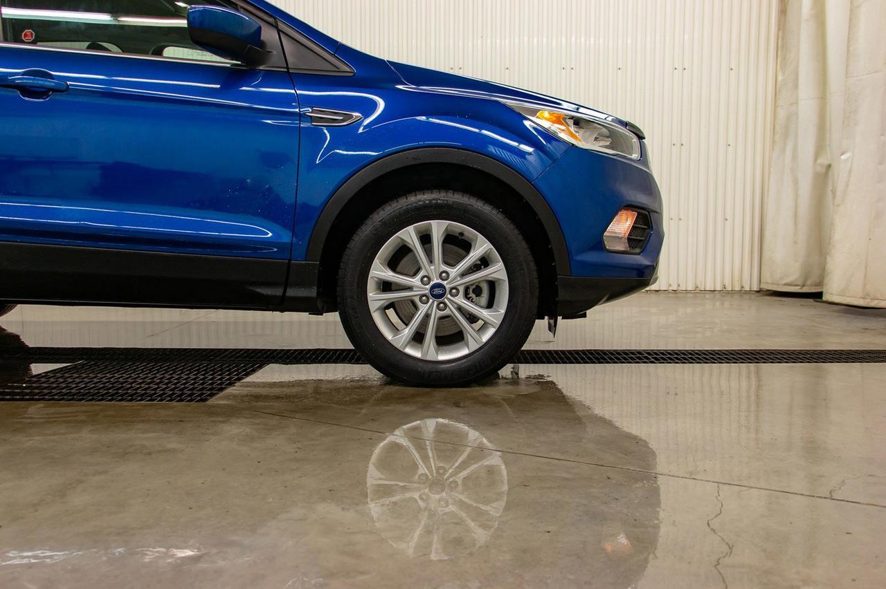 2017 Ford Escape AWD SE BCam Red Deer AB