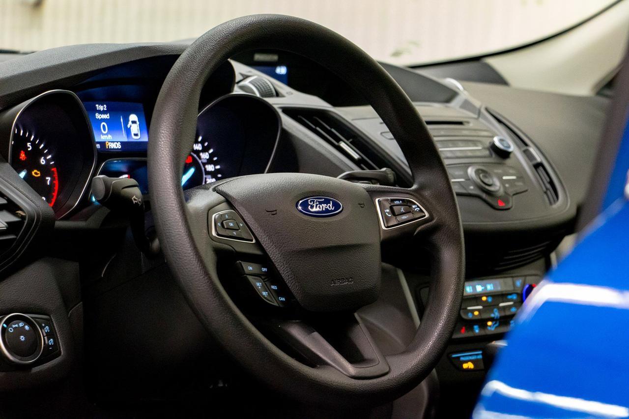 2017 Ford Escape AWD SE BCam Red Deer AB