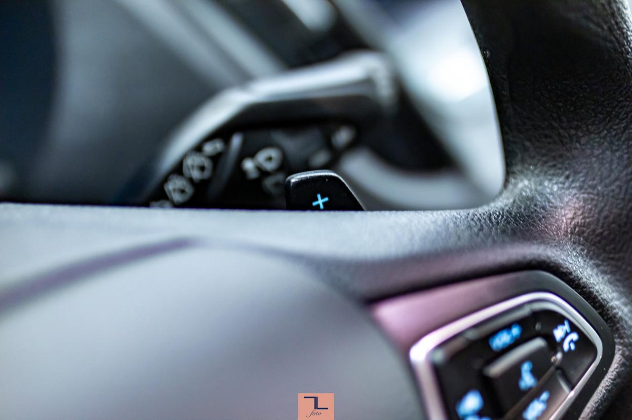 2017 Ford Escape AWD SE BCam Red Deer AB