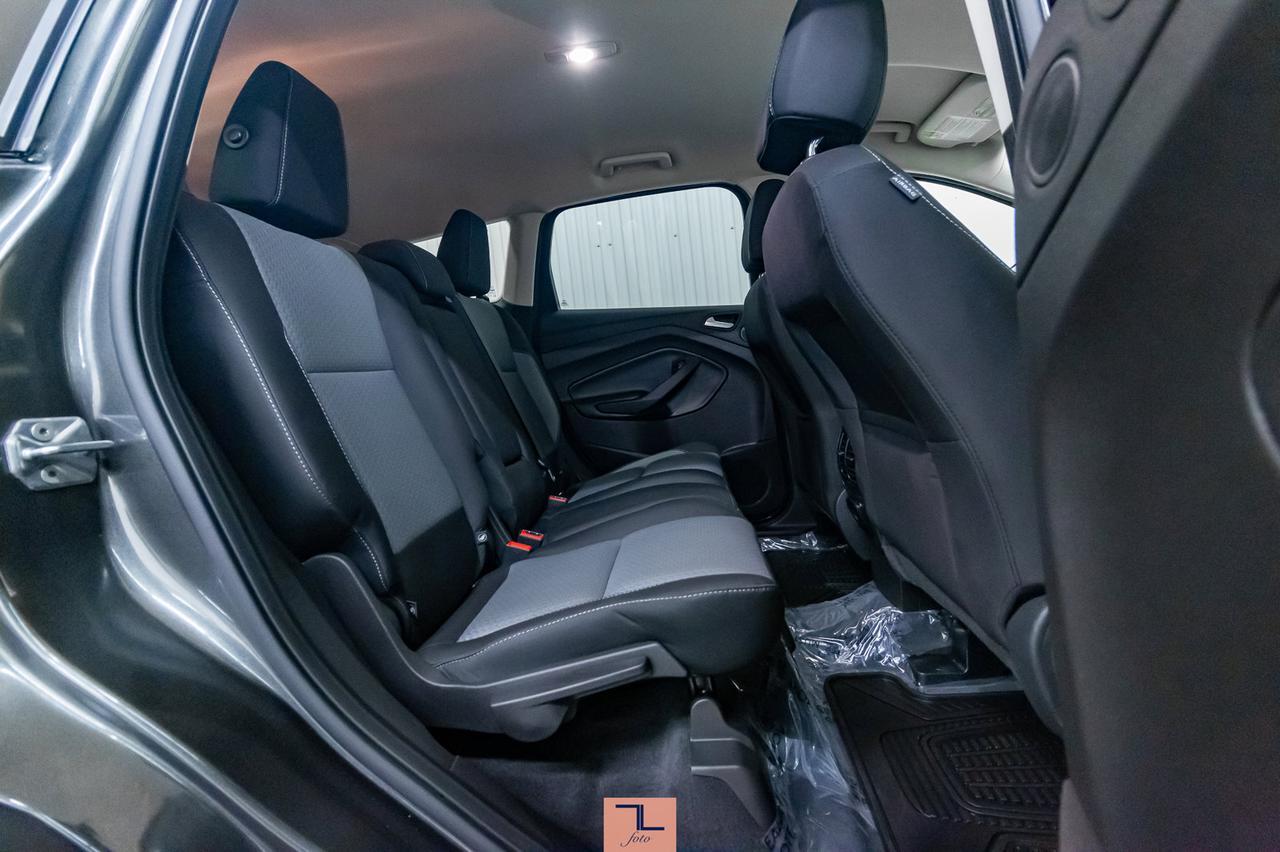 2017 Ford Escape AWD SE BCam Red Deer AB