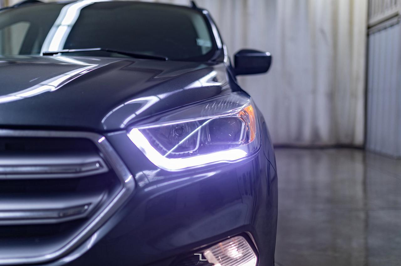 2017 Ford Escape AWD SE Leather BCam Red Deer AB