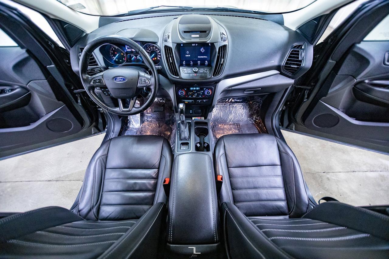 2017 Ford Escape AWD SE Leather BCam Red Deer AB