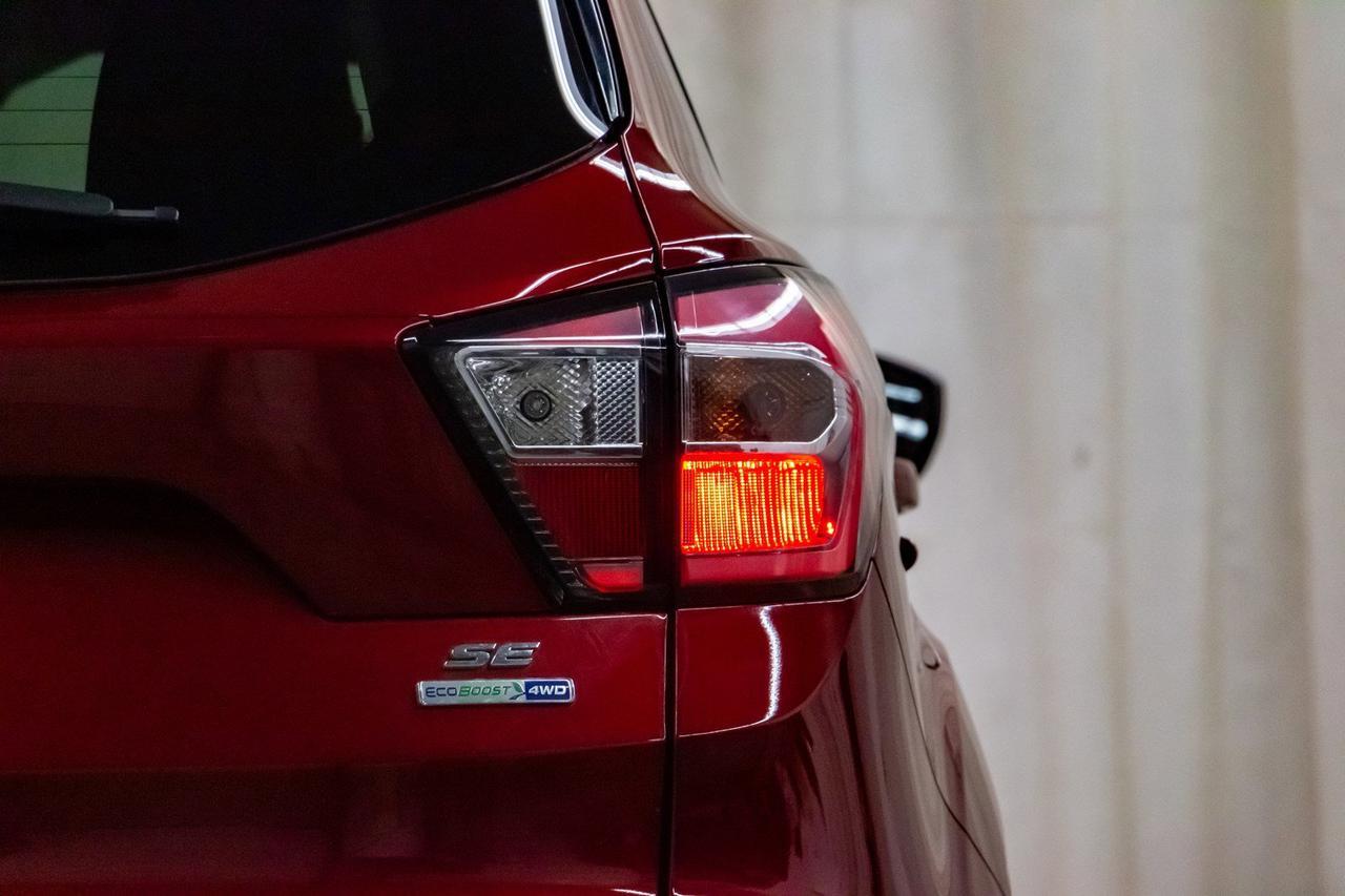 2017 Ford Escape AWD SE Leather BCam Red Deer AB