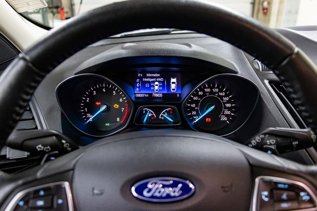 2017 Ford Escape AWD SE Leather BCam Red Deer AB