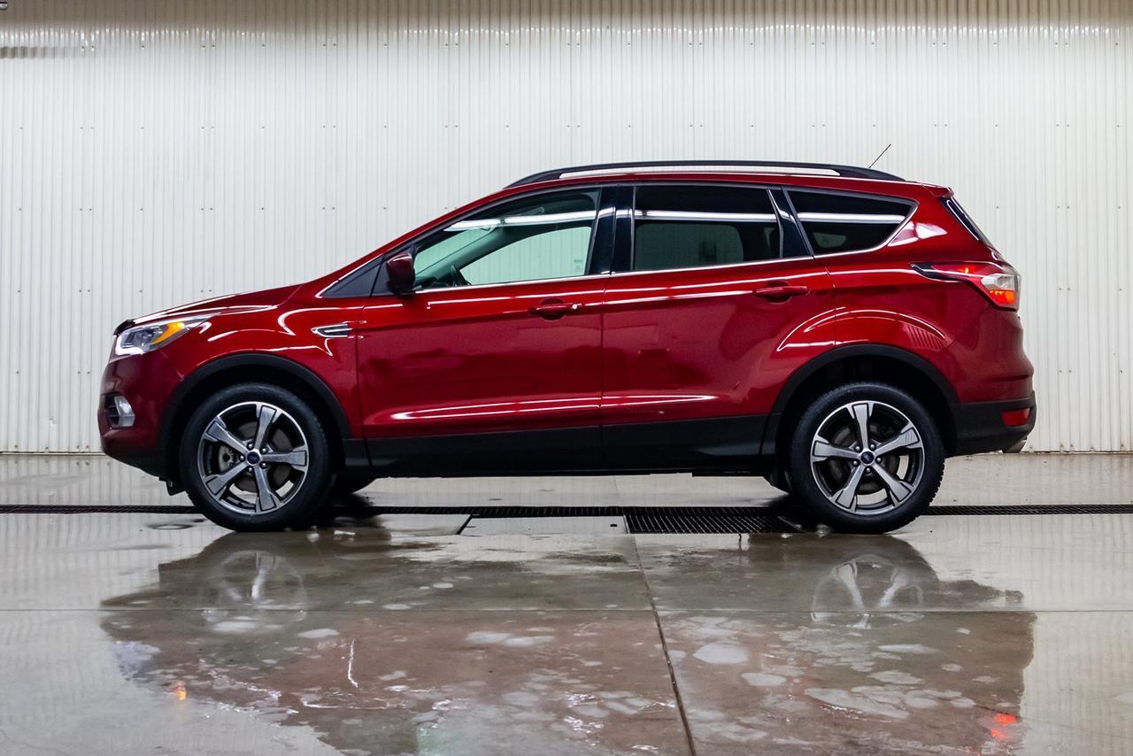 2017 Ford Escape AWD SE Leather BCam Red Deer AB