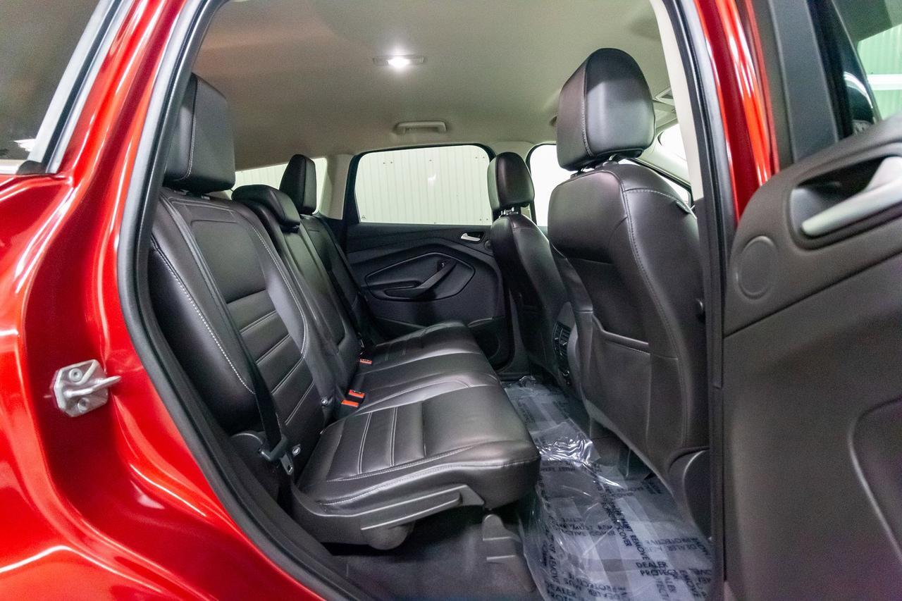 2017 Ford Escape AWD SE Leather BCam Red Deer AB