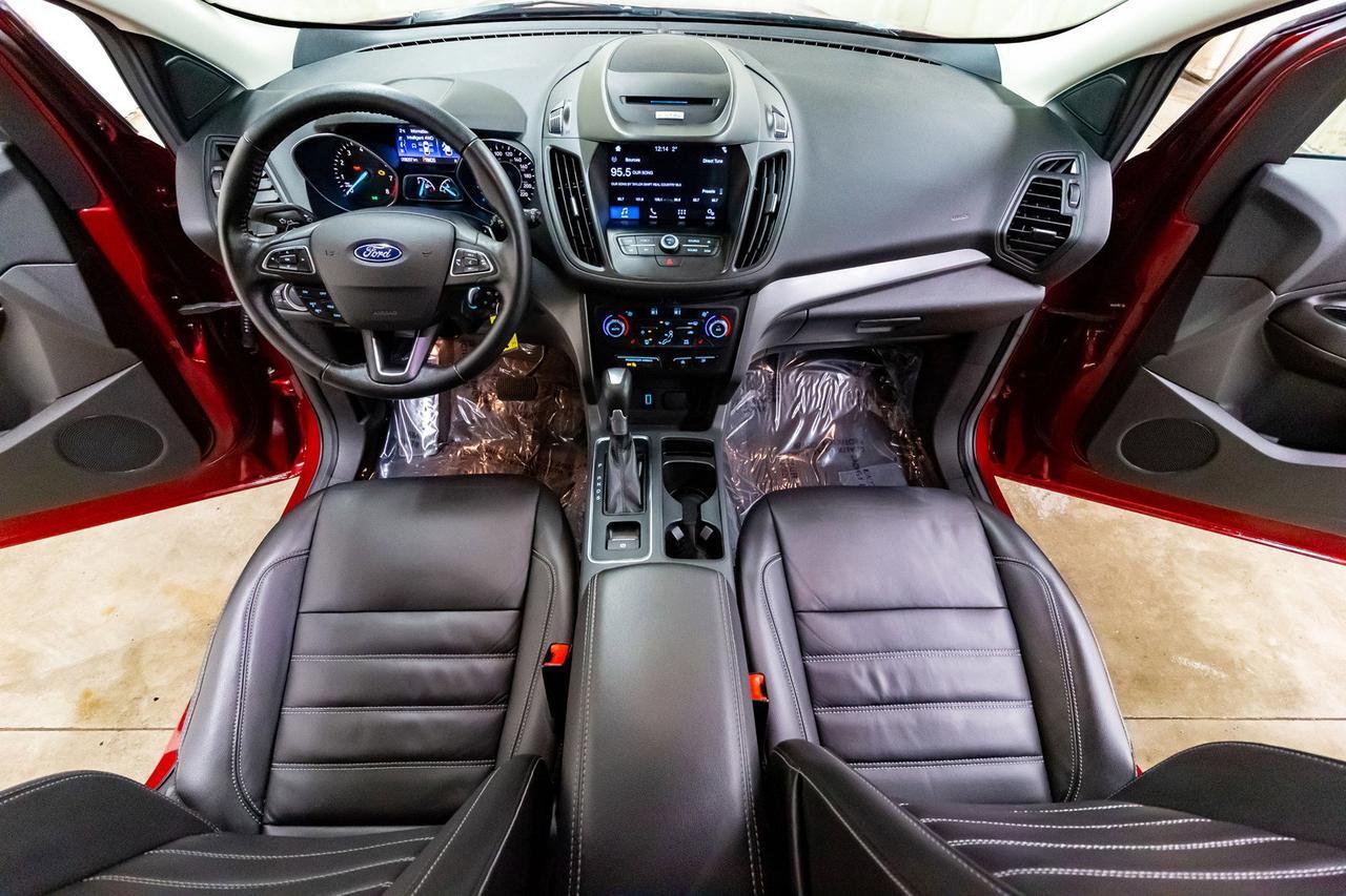 2017 Ford Escape AWD SE Leather BCam Red Deer AB