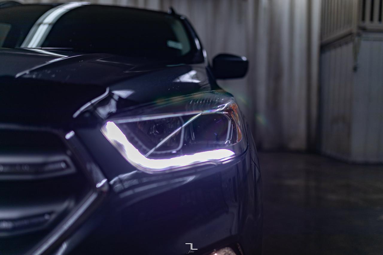 2017 Ford Escape AWD SE Leather Nav BCam Red Deer AB