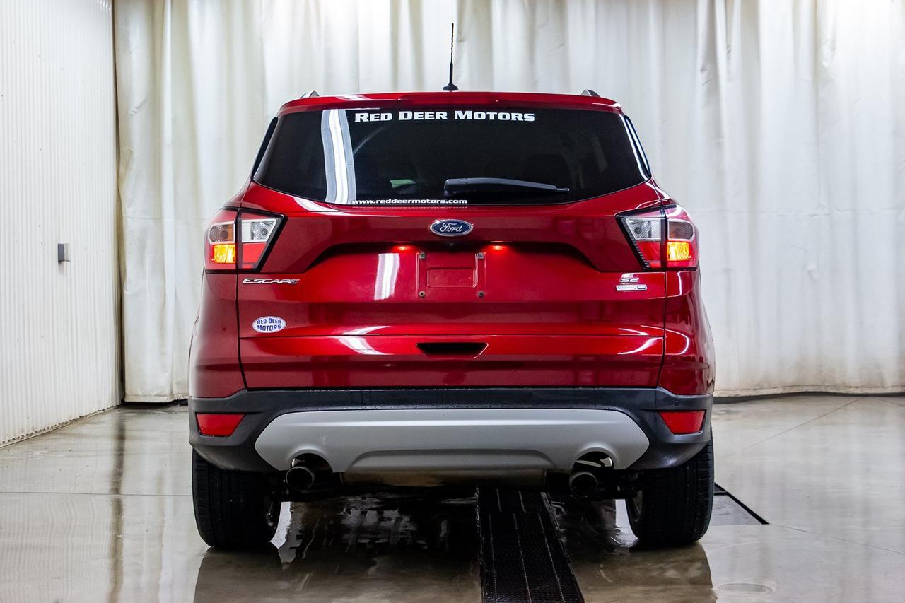 2017 Ford Escape AWD SE Leather Nav BCam Red Deer AB