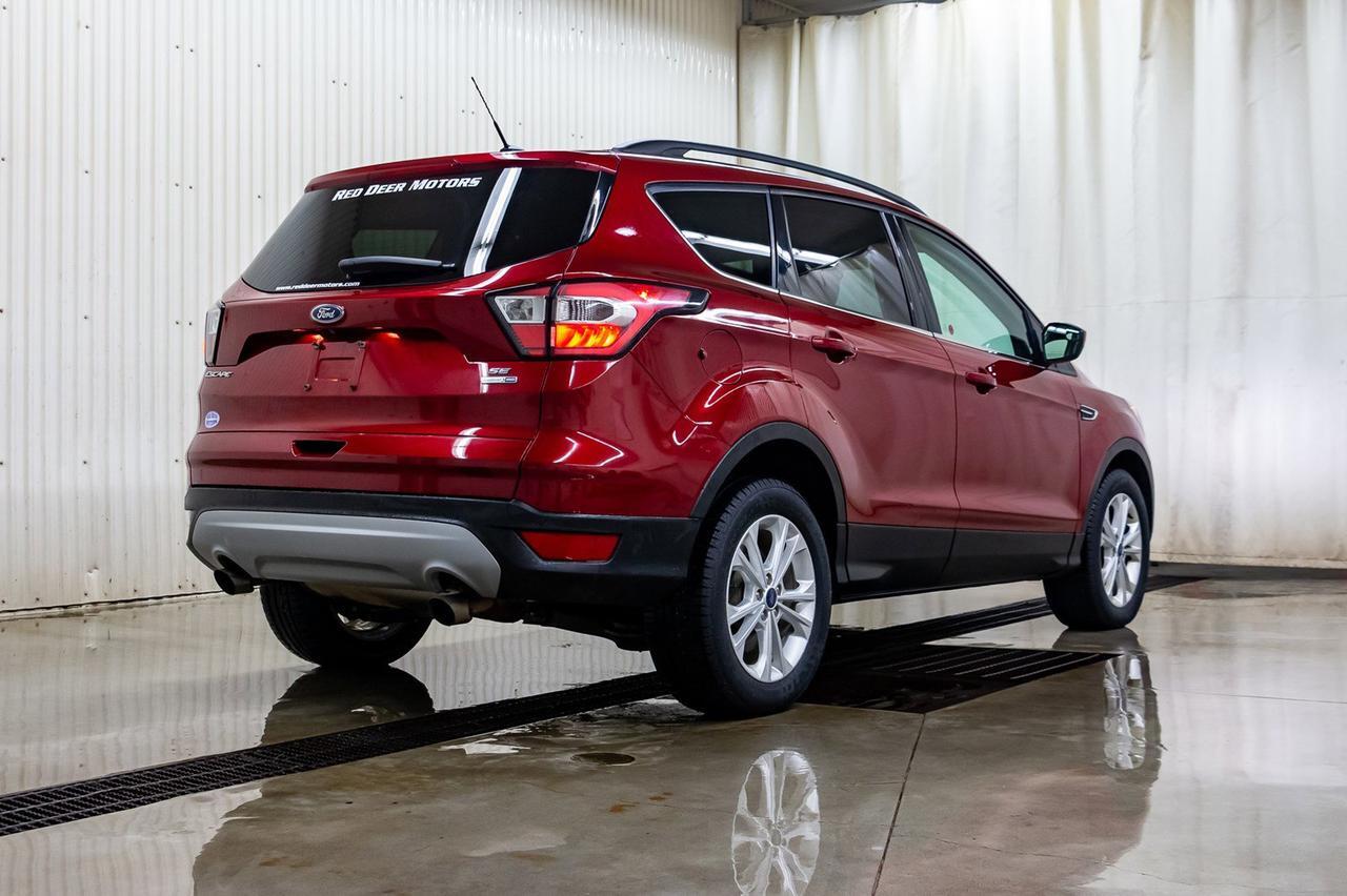 2017 Ford Escape AWD SE Leather Nav BCam Red Deer AB