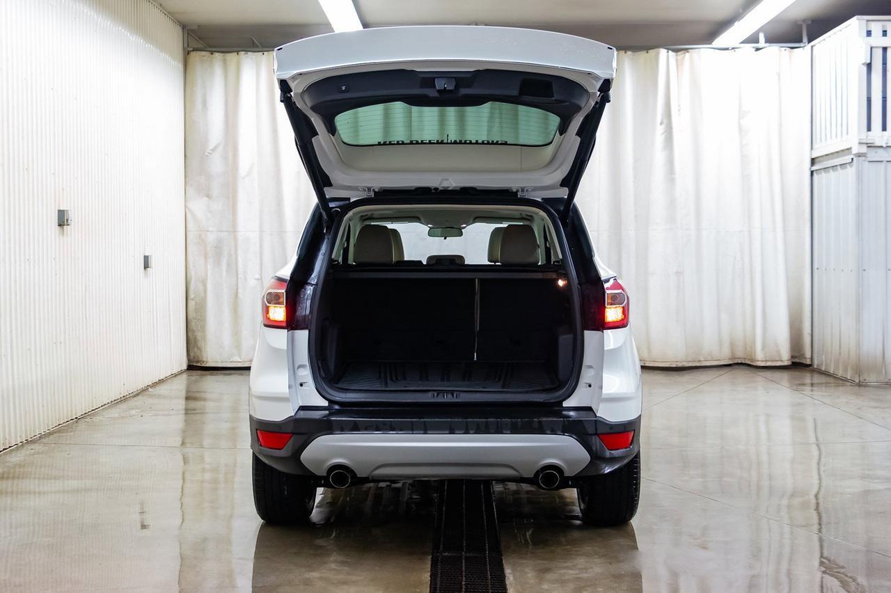 2017 Ford Escape AWD SE Leather Roof Nav Red Deer AB