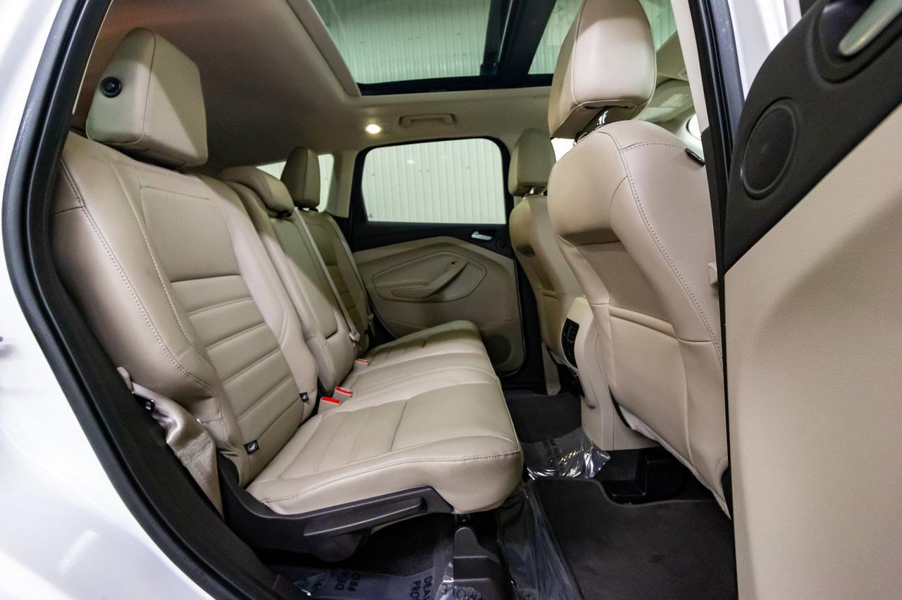 2017 Ford Escape AWD SE Leather Roof Nav Red Deer AB