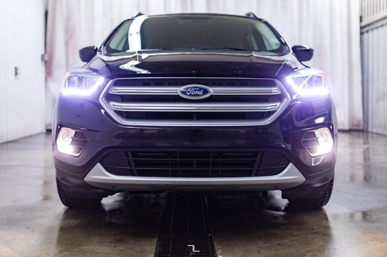 2017 Ford Escape AWD SE PSeat BCam Red Deer AB