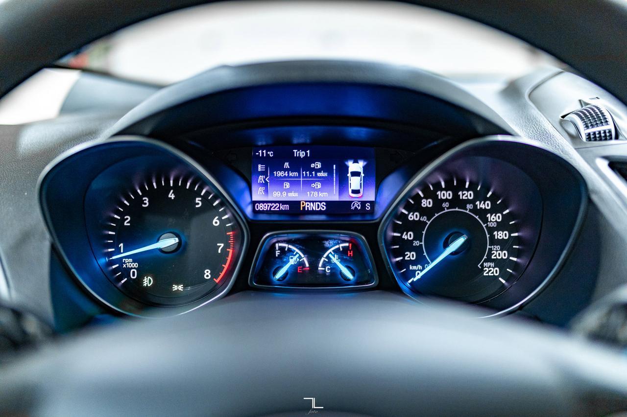 2017 Ford Escape AWD SE PSeat BCam Red Deer AB