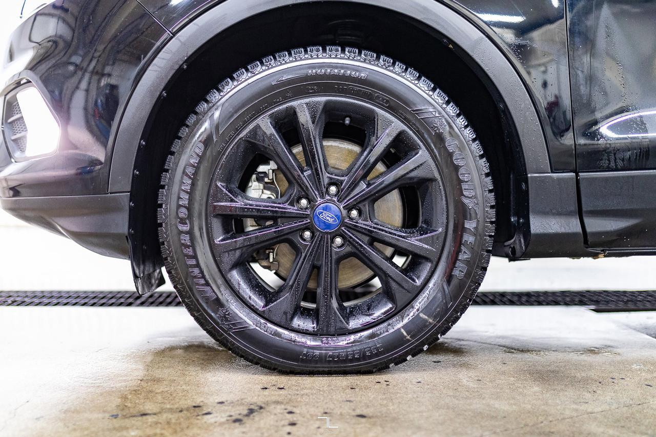 2017 Ford Escape AWD SE PSeat BCam Red Deer AB