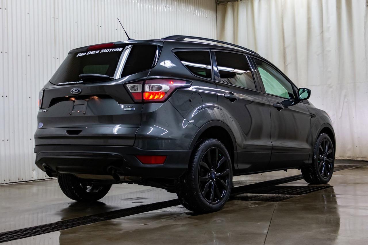2017 Ford Escape AWD SE Panoramic Roof BCam Red Deer AB