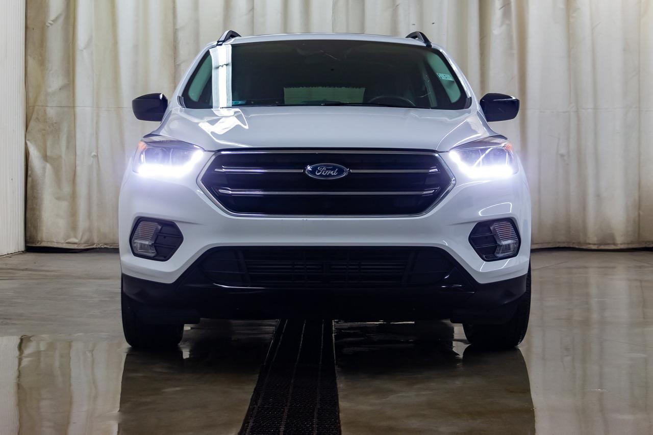 2017 Ford Escape AWD SE Sport Appearance Pkg. Nav Roof BCam Red Deer AB