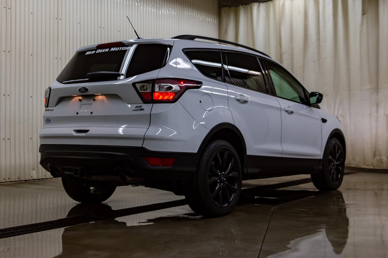 2017 Ford Escape AWD SE Sport Appearance Pkg. Nav Roof BCam Red Deer AB