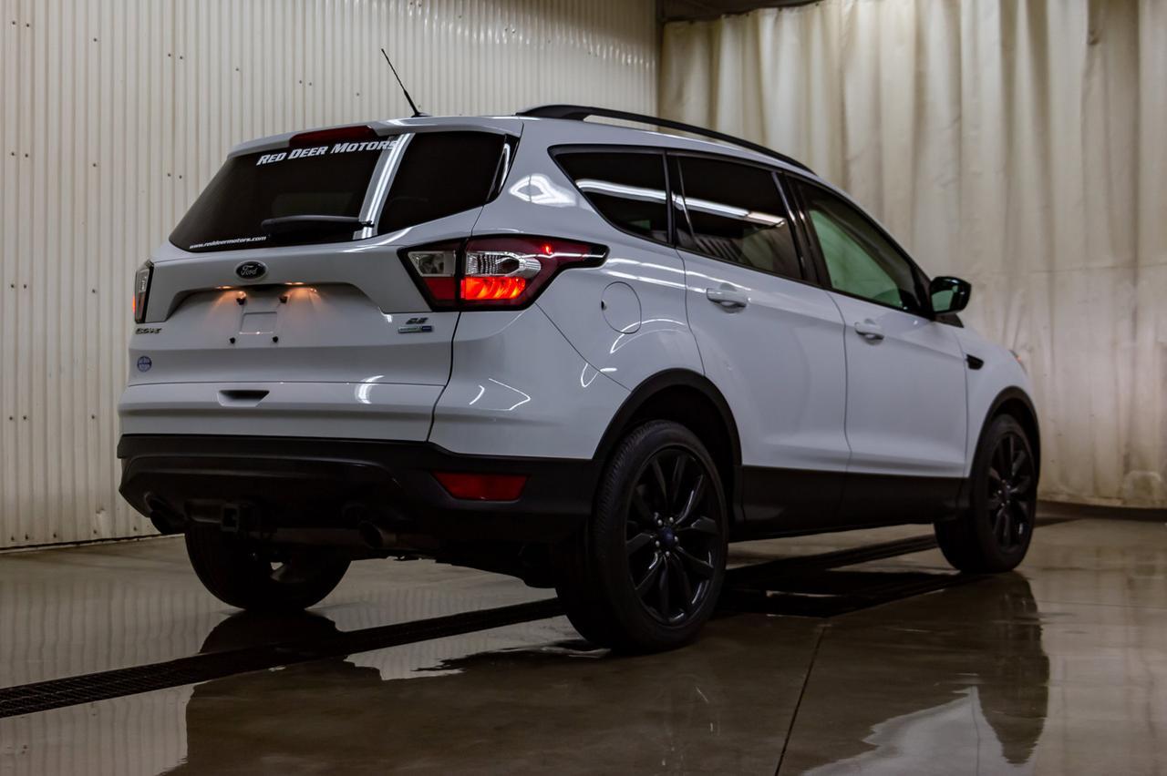 2017 Ford Escape AWD SE Sport Appearance Pkg. Nav Roof BCam Red Deer AB