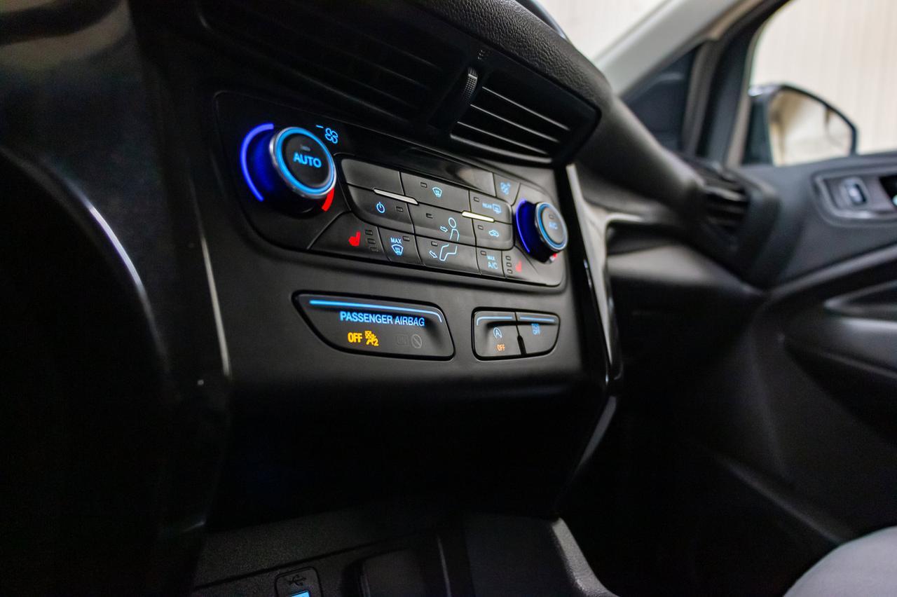 2017 Ford Escape AWD SE Sport Appearance Pkg. Nav Roof BCam Red Deer AB