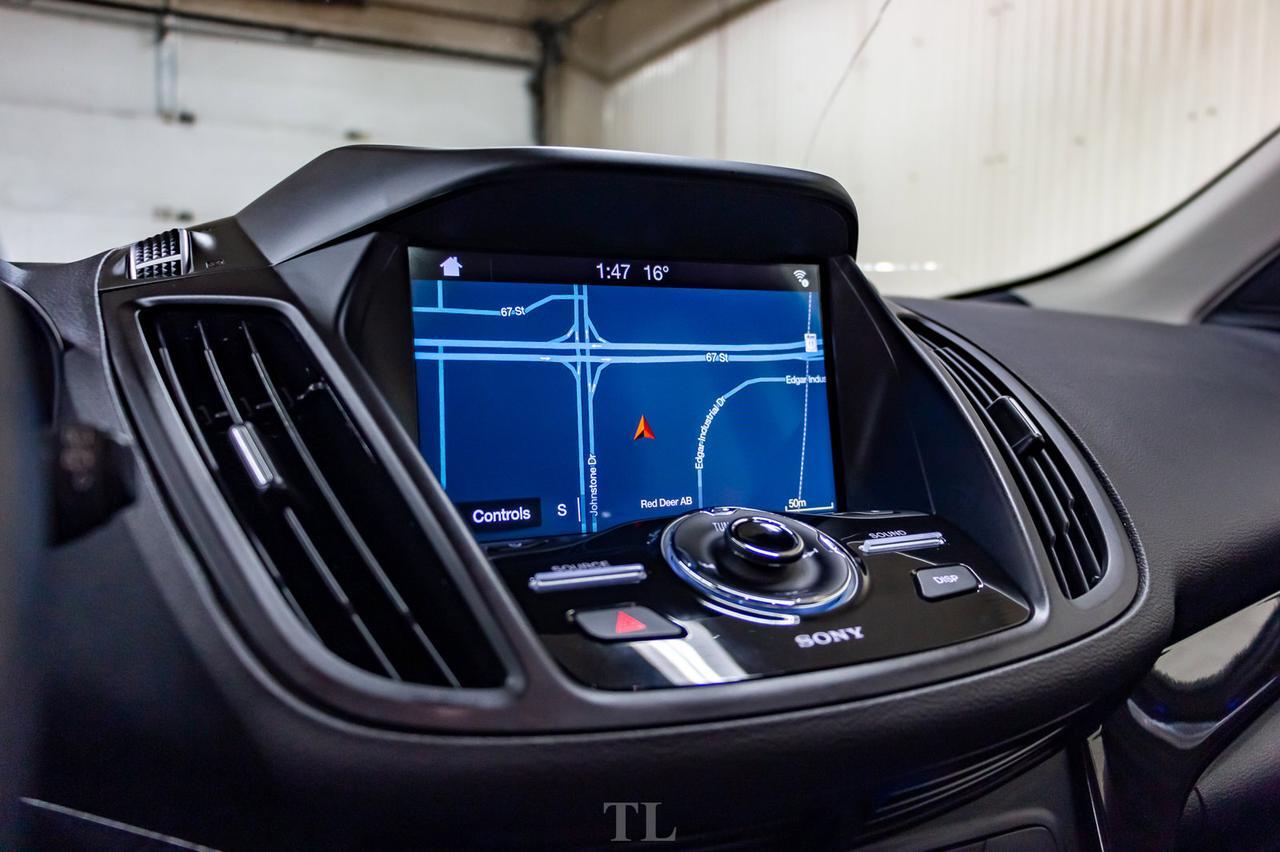 2017 Ford Escape AWD Titanium Leather Roof Nav BCam Red Deer AB