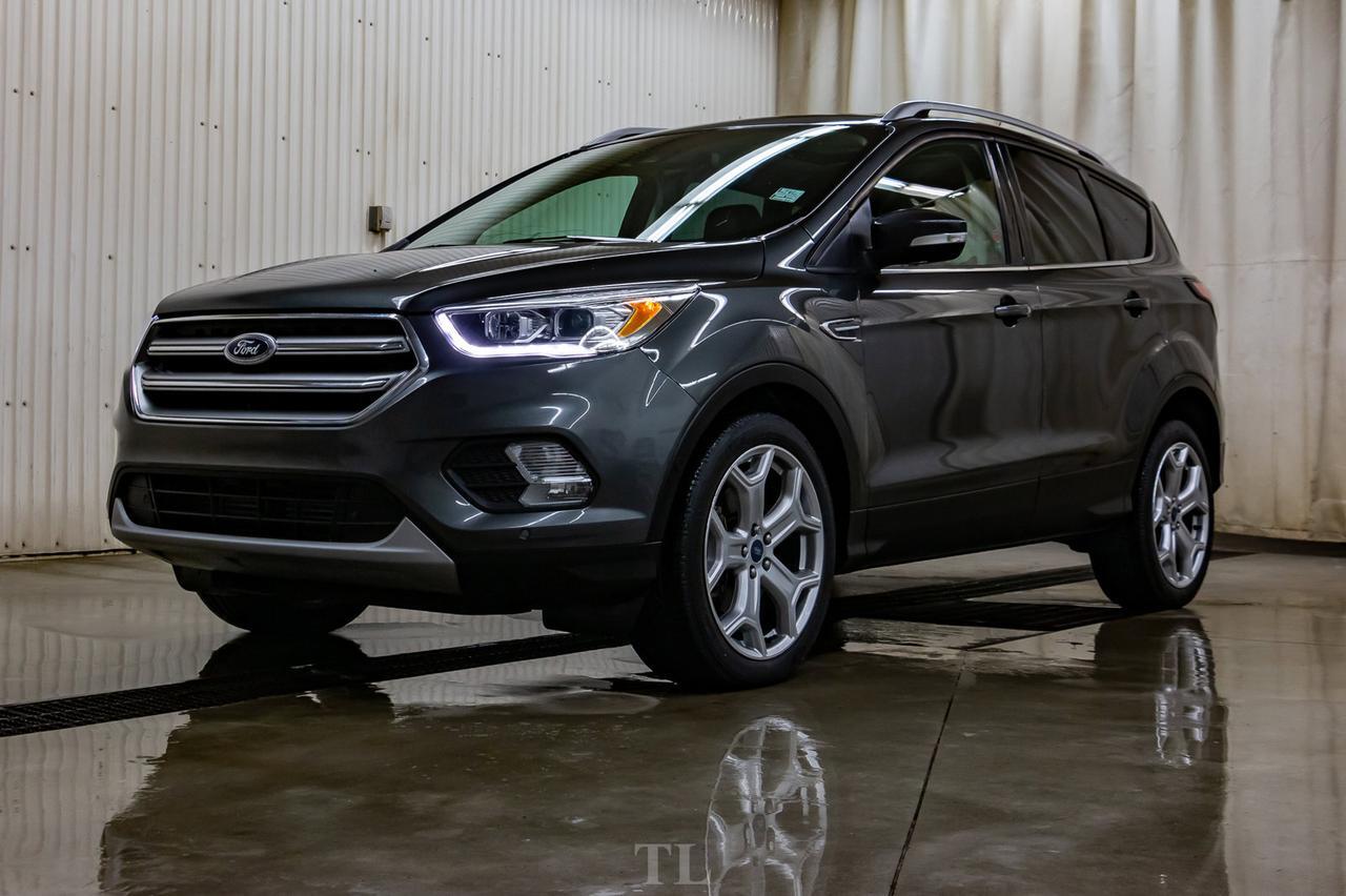 2017 Ford Escape AWD Titanium Leather Roof Nav BCam Red Deer AB