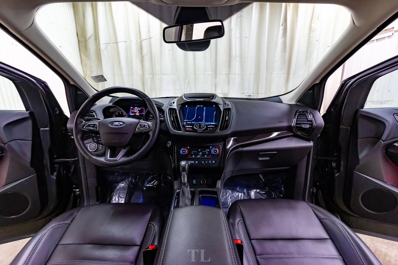 2017 Ford Escape AWD Titanium Leather Roof Nav BCam Red Deer AB