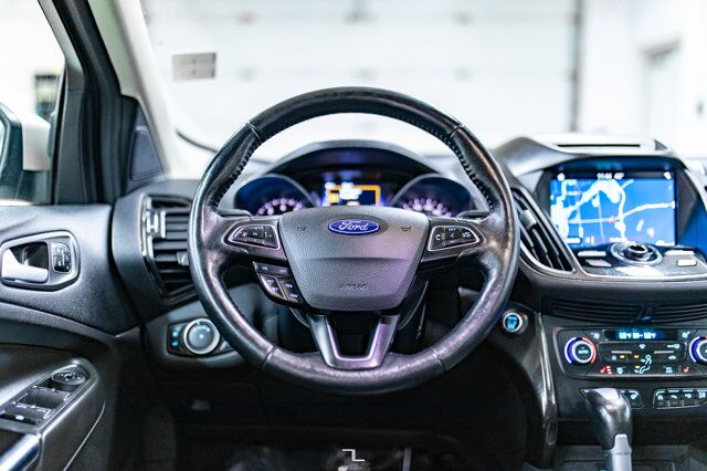 2017 Ford Escape AWD Titanium Leather Roof Nav BCam Red Deer AB