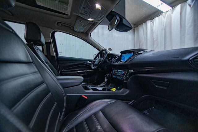 2017 Ford Escape AWD Titanium Leather Roof Nav BCam Red Deer AB