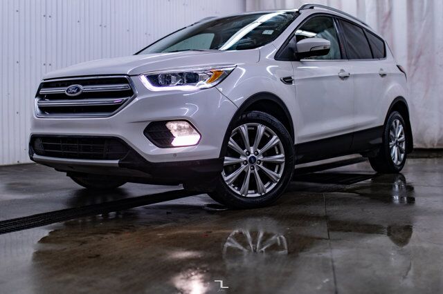 2017 Ford Escape AWD Titanium Leather Roof Nav BCam Red Deer AB